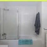 3-min Walk To , Pool , , 3br Semesterbostad *