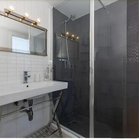 Tatil Evi 3-min Walk To , Pool , , 3br Estepona