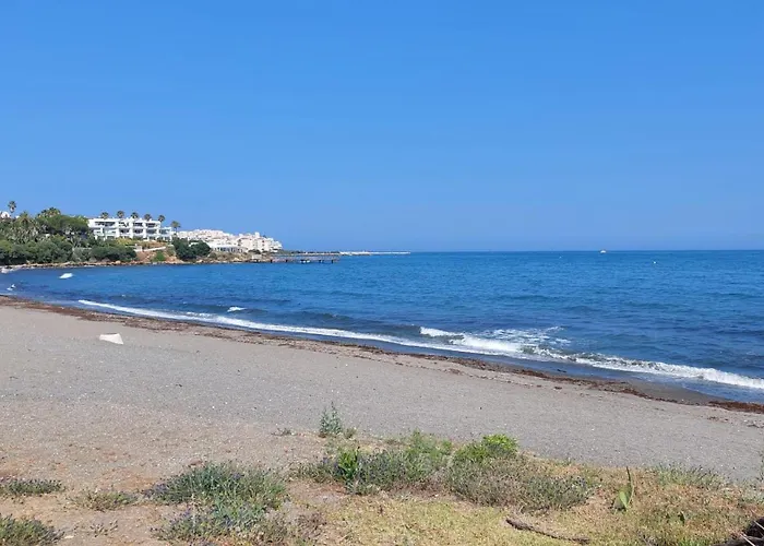 3-min Walk To , Pool , , 3br Hébergement de vacances *